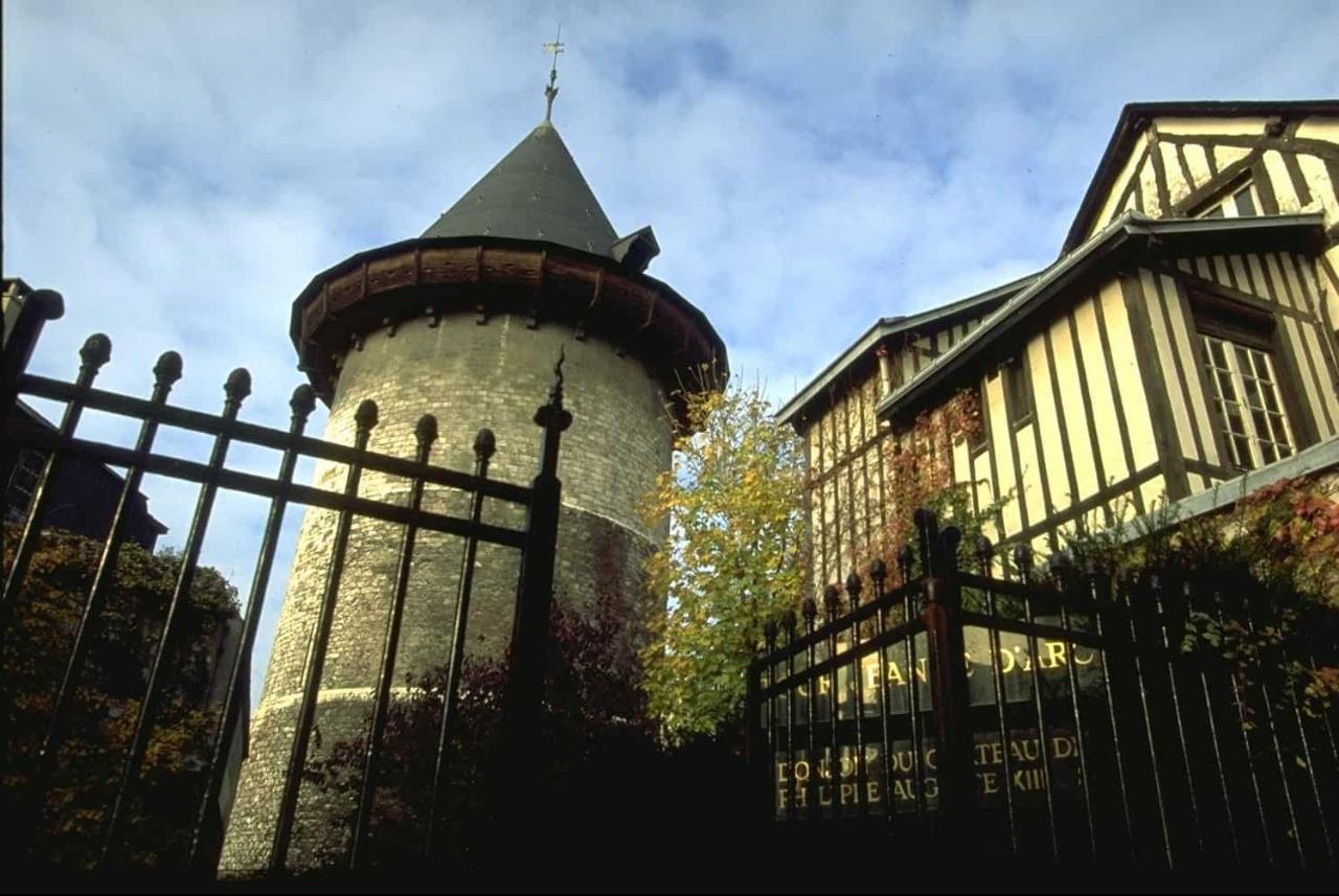 Apartmán Le Donjon De Rouen Exteriér fotografie